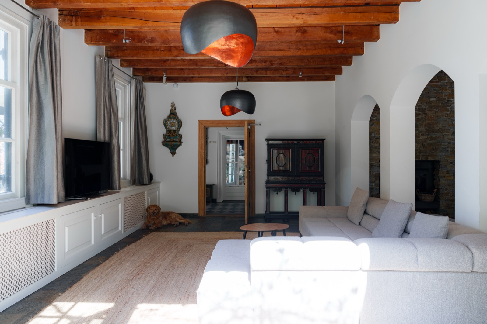 Woonkamer met televisie