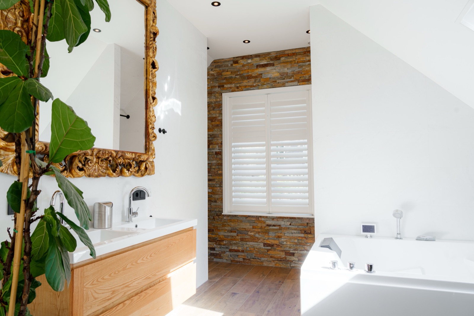 Ruime badkamer