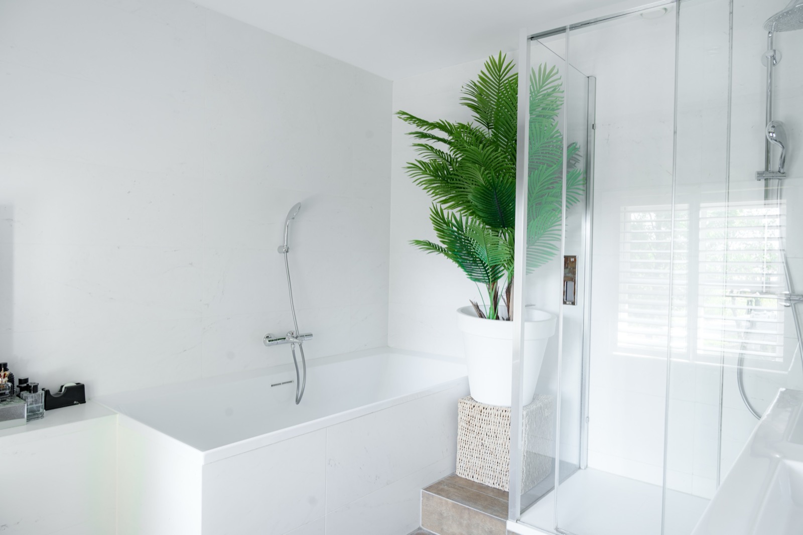 Badkamer met ligbad